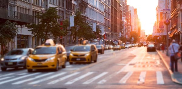 Who is at Fault in New York Intersection Accidents
